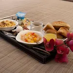 Hotel Lebron