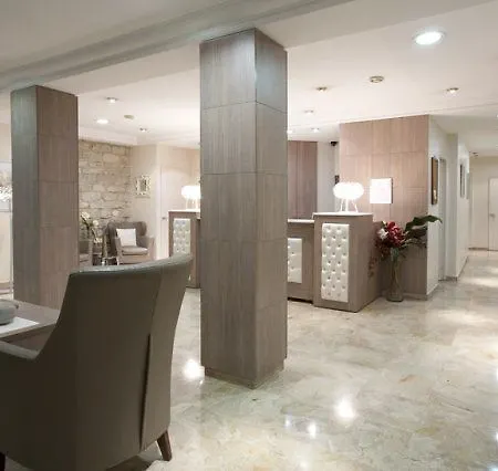 Lebron Hotel 3*
