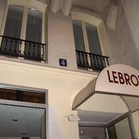 Lebron Hotel 3*