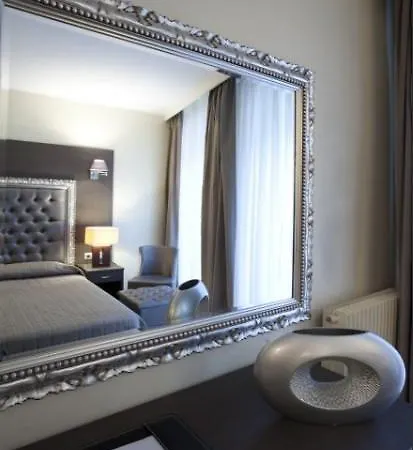 Hotel Lebron Parigi